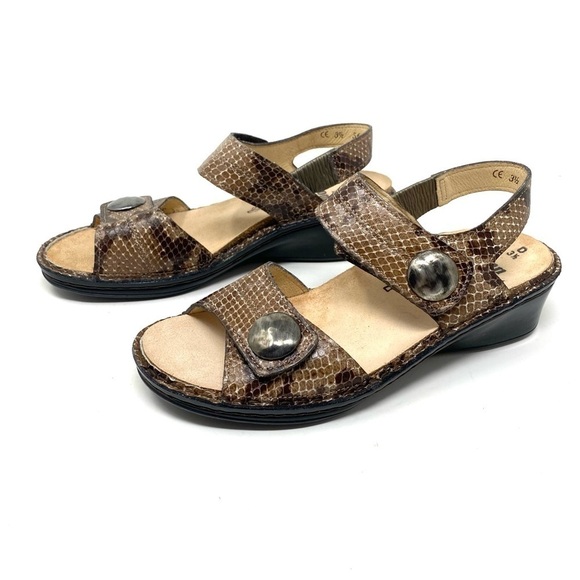Finn Comfort Alayna 2677 Leather Walking Sandals Cappuccino - Picture 2 of 8